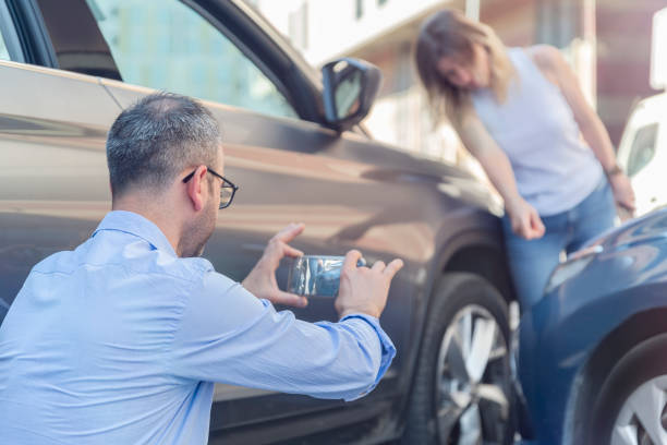 Professional Full Coverage Car Insurance technician working in Heyworth, IL